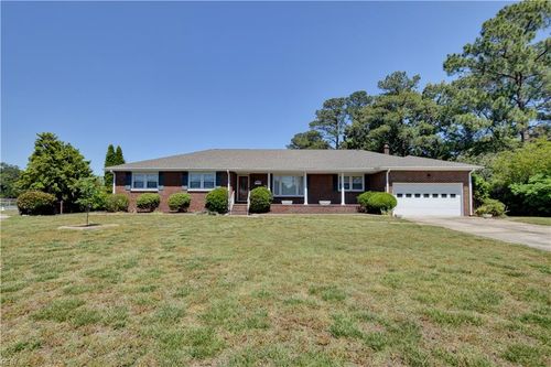 4102 Chowan Ave, Chesapeake, VA, 23325-2404 | Card Image