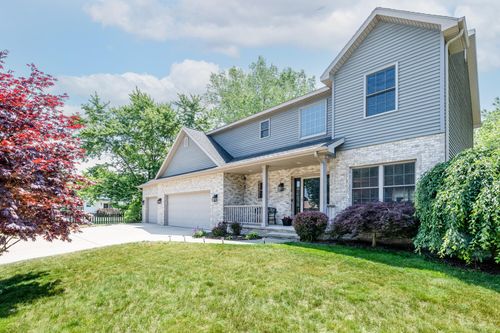 4137 Grandwood Cir, Saint Joseph, MI, 49085-8718 | Card Image
