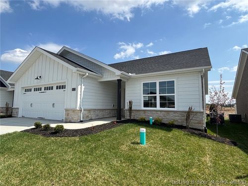 151-5122 Woodstone Cir, Jeffersonville, IN, 47130-1405 | Card Image