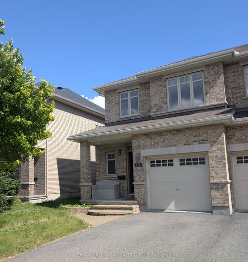 12 Madelon Dr, Nepean, ON, K2J5C8 | Card Image