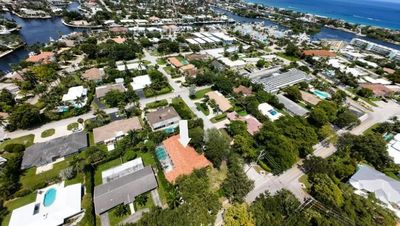 2713 Ne 27th Ave, Home with 0 bedrooms, 0 bathrooms and 10 parking in Lighthouse Point FL | Image 2