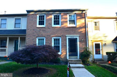 5748 Lakeside Oak Ln, BURKE, VA, 22015-2213 | Card Image