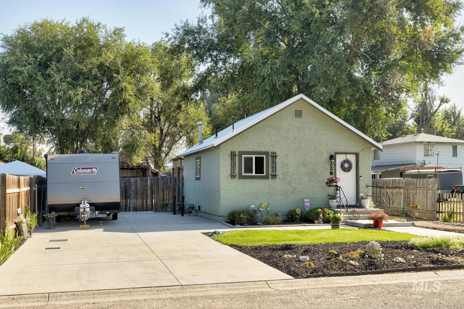 4th St, Nampa, ID 83687