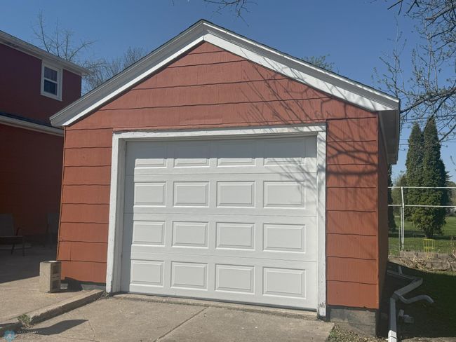 Garage | Image 4