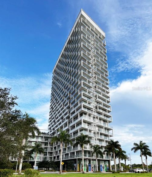 1708-2,000 Metropica Way, Sunrise, FL, 33323 | Card Image