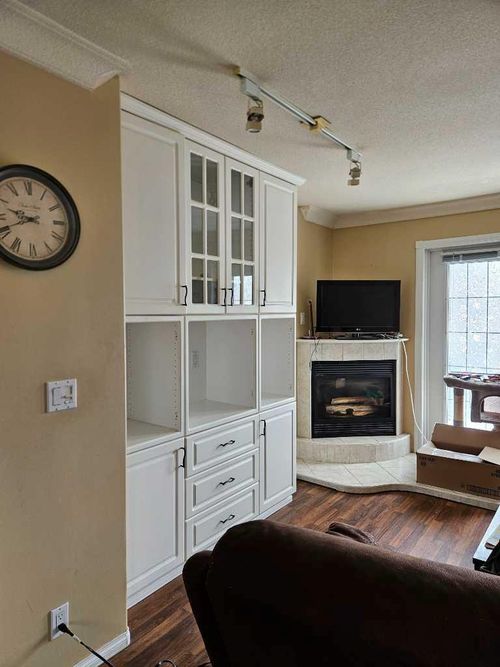 204-5519 Kerry Wood Drive, Red Deer, AB, T4N4X3 | Card Image