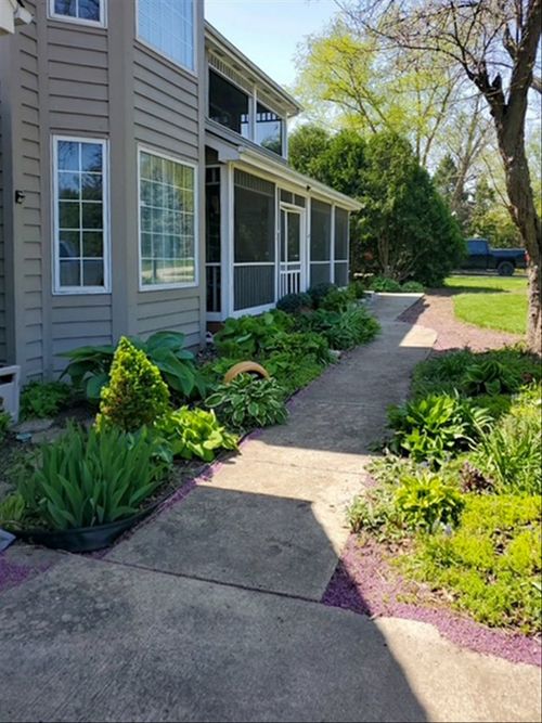 1307 Cross Creek Rd, Mahomet, IL, 61853-3723 | Card Image