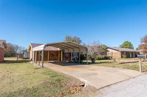 503 S 9th St, Okemah, OK, 74859 | Card Image