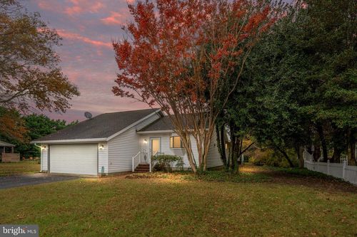 37467 Burton Ct, REHOBOTH BEACH, DE, 19971-1578 | Card Image