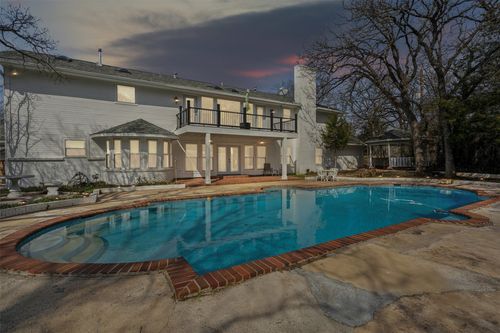 5908 Waterview Dr, Arlington, TX, 76016-1515 | Card Image