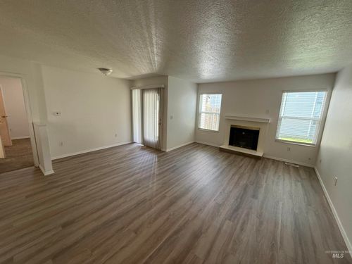 apt-102-553 S Workland Ln, Boise, ID, 83709-0595 | Card Image