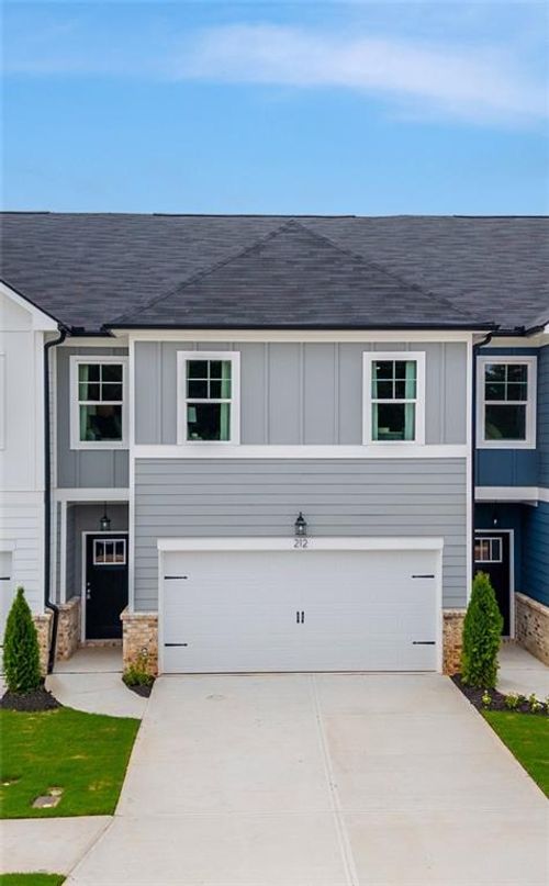 95-212 Seward Street, Conyers, GA, 30094 | Card Image