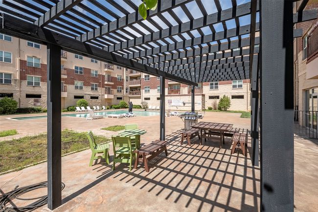 APT-1014 - 1100 W Trinity Mills Rd, Condo with 2 bedrooms, 2 bathrooms and null parking in Carrollton TX | Image 27