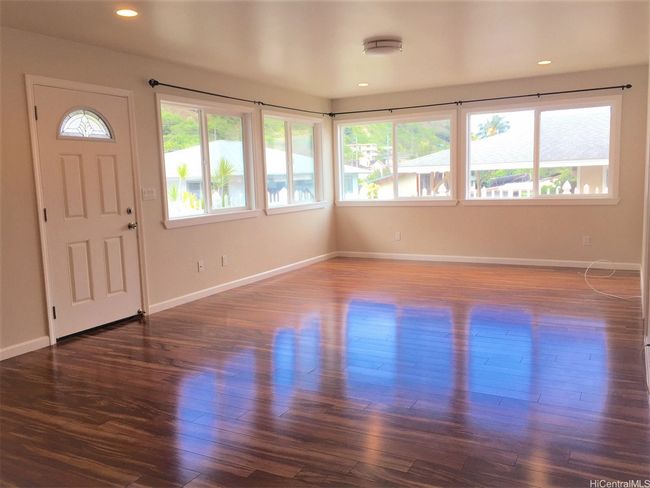 A - 2325 Ahe St, House other with 2 bedrooms, 1 bathrooms and 1 parking in Honolulu HI | Image 6