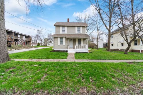 646 W Highland Ave, Ravenna, OH, 44266-2159 | Card Image