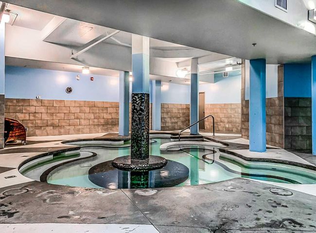 402 - 191 Kananaskis Way, Condo with 3 bedrooms, 3 bathrooms and 1 parking in Canmore AB | Image 42