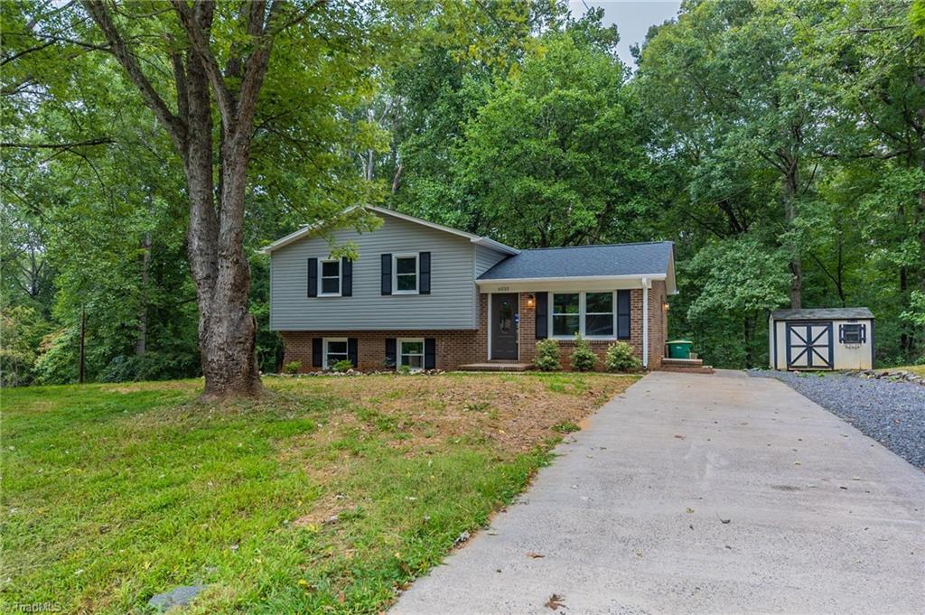 Benson Ln, Pfafftown, NC 27040