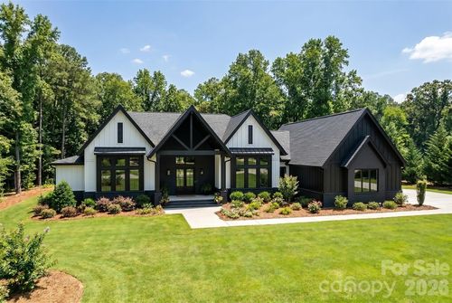 2199 Holbrook Rd, FORT MILL, SC, 29715-7013 | Card Image