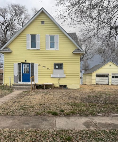 655 H St, Phillipsburg, KS, 67661-2134 | Card Image