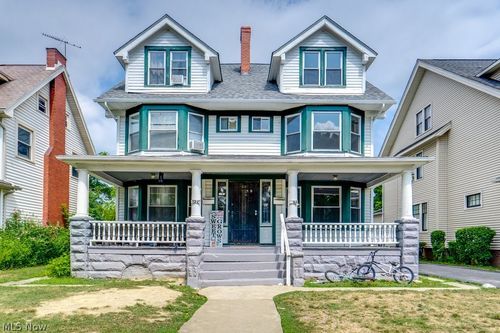 3201 Whitethorn Rd, Cleveland Heights, OH, 44118-1716 | Card Image