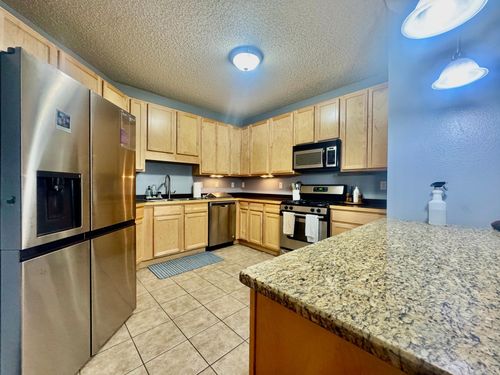 unit-115-619 8th St Se, Minneapolis, MN, 55414-1193 | Card Image