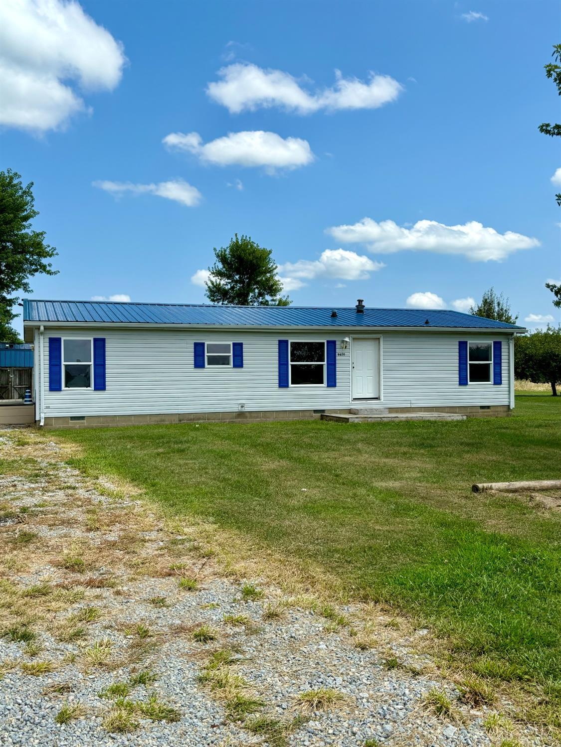 Mad River Rd, Hillsboro, OH 45133