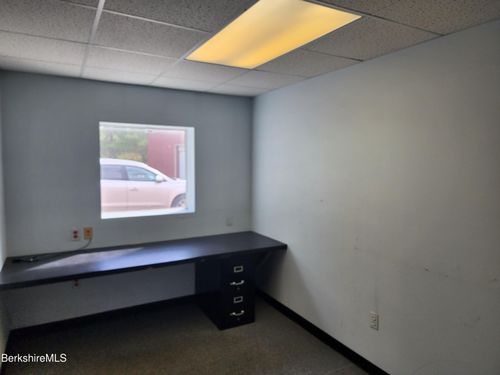 266 Unit 7 North St, Cheshire, MA, 01225 | Card Image