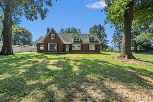 811 E Rodney Dr, Cape Girardeau, MO, 63701-4342 | Card Image