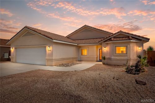 2081 E Mountain View Loop, Fort Mohave, AZ, 86426-9299 | Card Image