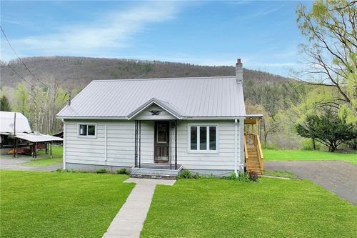 439 Brown Rd, Spencer, NY, 14883-9638 | Card Image