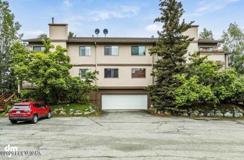 apt-202-11720 Business Blvd, Eagle River, AK, 99577-7755 | Card Image