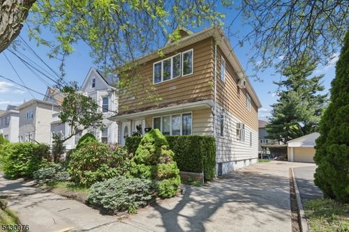 360 Rutherford Blvd, Clifton, NJ, 07014-1221 | Card Image