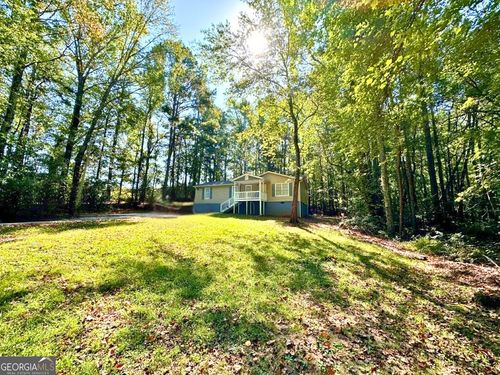766 Country Club Rd, Newnan, GA, 30263-5548 | Card Image