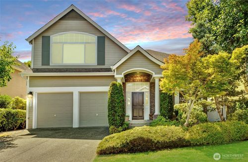 20559 Ne 31st St, Sammamish, WA, 98074-4355 | Card Image