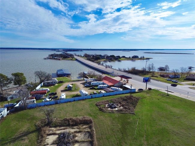 1106 E Cedar Creek Pkwy, Home with 0 bedrooms, 0 bathrooms and null parking in Seven Points TX | Image 9