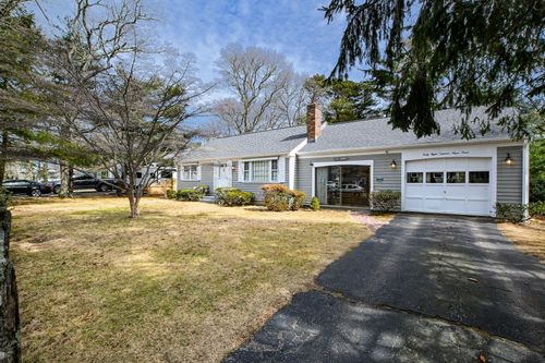 48 Captain Noyes Rd, South Yarmouth, MA, 02664-2820 | Card Image