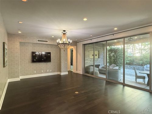 38 Stafford Pl, Tustin, CA, 92782-3753 | Card Image