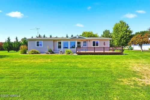 160 Wanabee Ln, Naches, WA, 98937 | Card Image