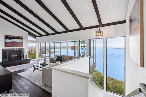 132 Sugarloaf Dr, Tiburon, CA, 94920-1624 | Card Image