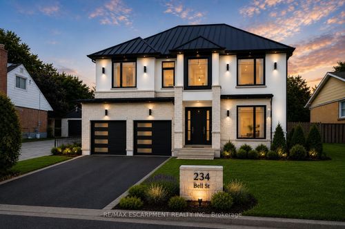 234 Bell St, Milton, ON, L9T2A9 | Card Image