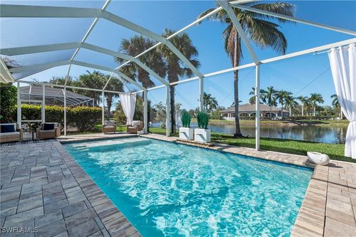 14321 Manchester Dr, NAPLES, FL, 34114-8627 | Card Image