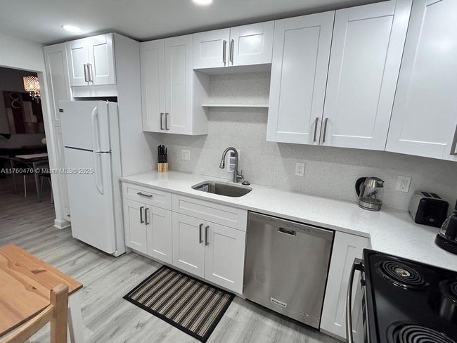 4G - 4001 S Ocean Dr, Condo with 1 bedrooms, 2 bathrooms and null parking in Hollywood FL | Image 13