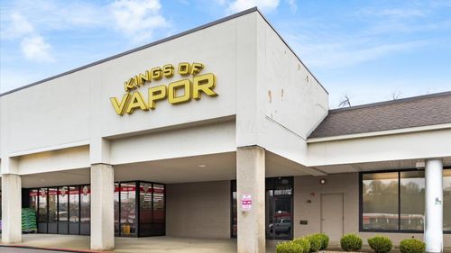 131-151 N Maysville Avenue, Zanesville, OH, 43701 | Card Image