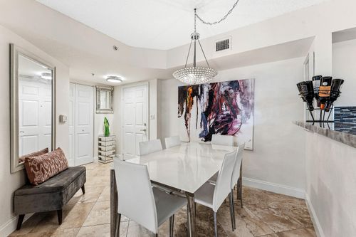 235-1801 N Flagler Dr, West Palm Beach, FL, 33407-6558 | Card Image