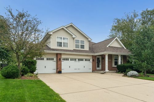 8204 W Rosebury Dr, Frankfort, IL, 60423-2401 | Card Image