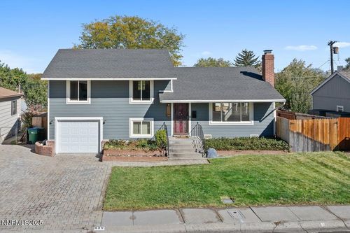 820 Stoker Ave, Reno, NV, 89503-4118 | Card Image