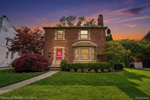 169 Mckinley Ave, Grosse Pointe Farms, MI, 48236-3501 | Card Image