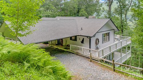38 Bee Tree Ln, Mars Hill, NC, 28754-9308 | Card Image