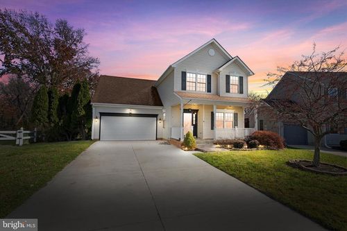 40 Trala St, SMYRNA, DE, 19977-2215 | Card Image