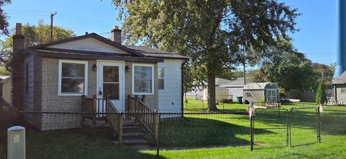 7298 Huron Bay Blvd, Lexington, MI, 48450-8614 | Card Image